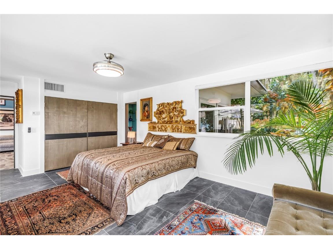 3130 Walnut Street NE Saint Petersburg FL 33704 TB8437708 image37