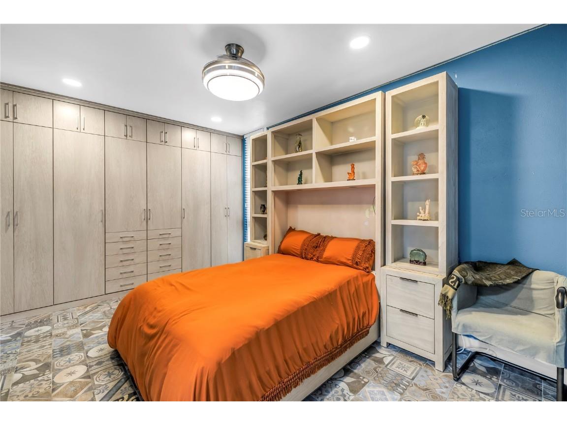 3130 Walnut Street NE Saint Petersburg FL 33704 TB8437708 image48