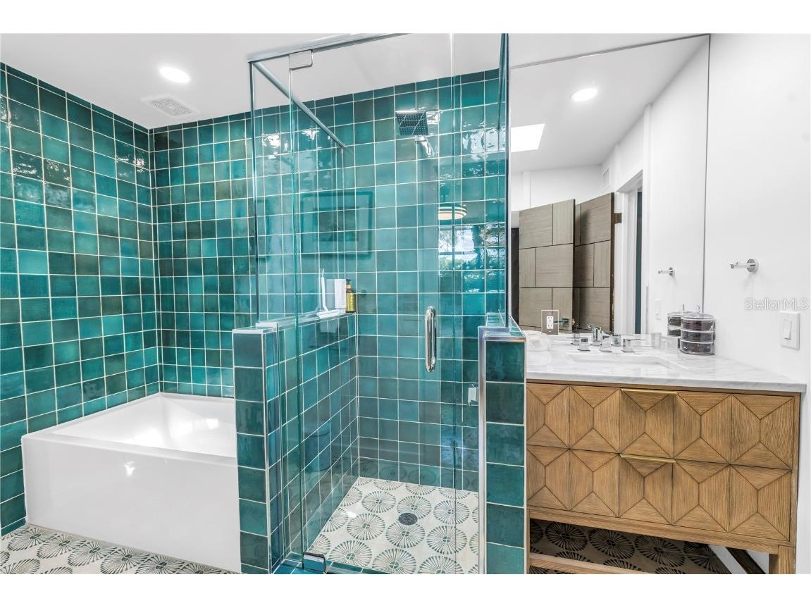 3130 Walnut Street NE Saint Petersburg FL 33704 TB8437708 image54