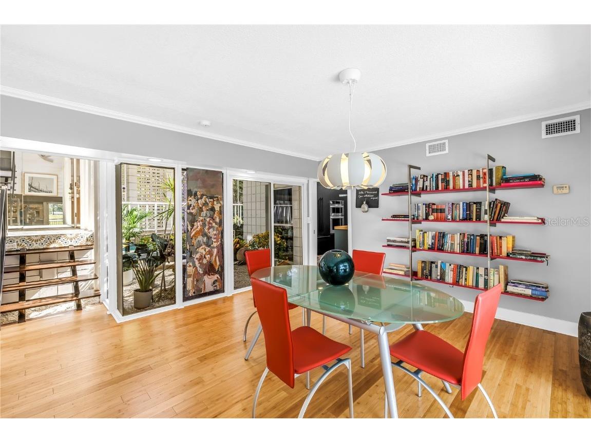 3130 Walnut Street NE Saint Petersburg FL 33704 TB8437708 image9