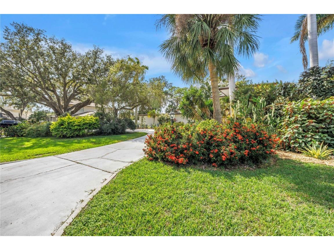 3130 Walnut Street NE Saint Petersburg FL 33704 TB8437708 image94