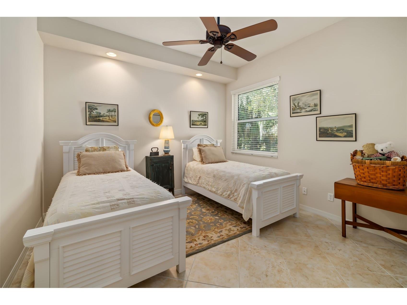3130 Walter Travis Drive Sarasota FL 34240 A4684531 image33