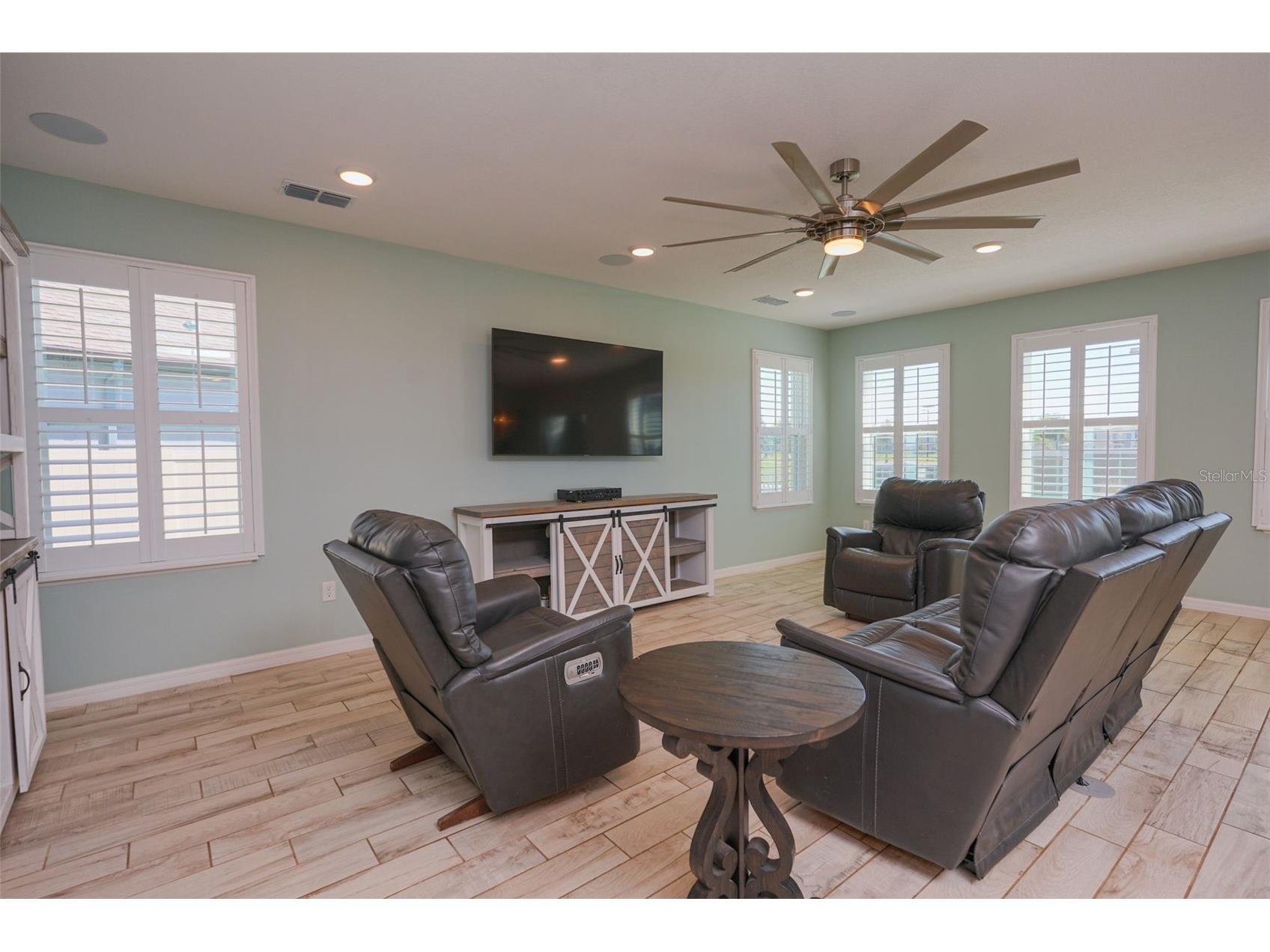 31300 Kale Brooks Court San Antonio FL 33576 TB8487949 image45