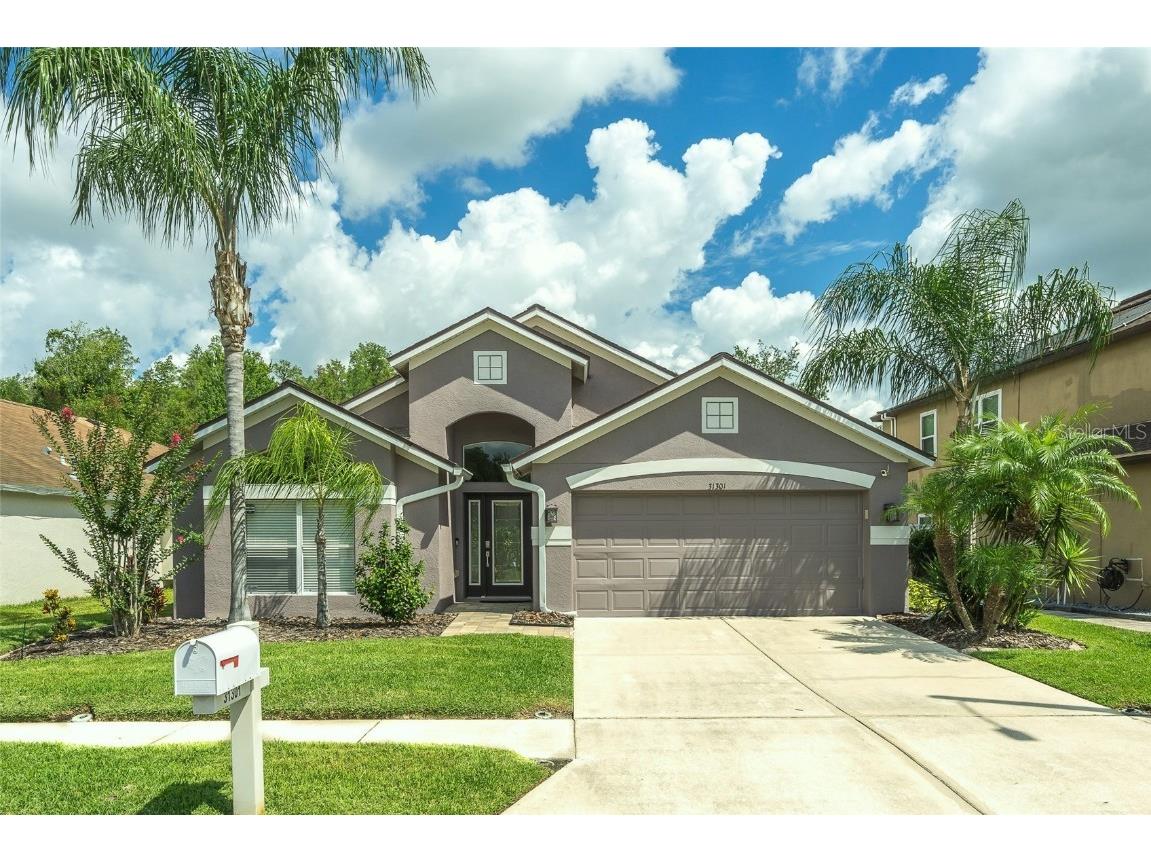 31301 Chatterly Drive Wesley Chapel FL 33543 T3451384 image1