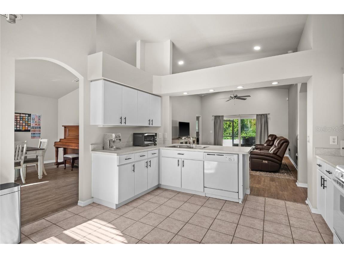 31308 Wrencrest Drive Wesley Chapel FL 33543 TB8425655 image4