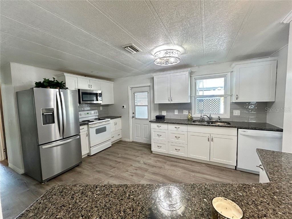 3131 Bixler Court Holiday FL 34690 W7878743 image13