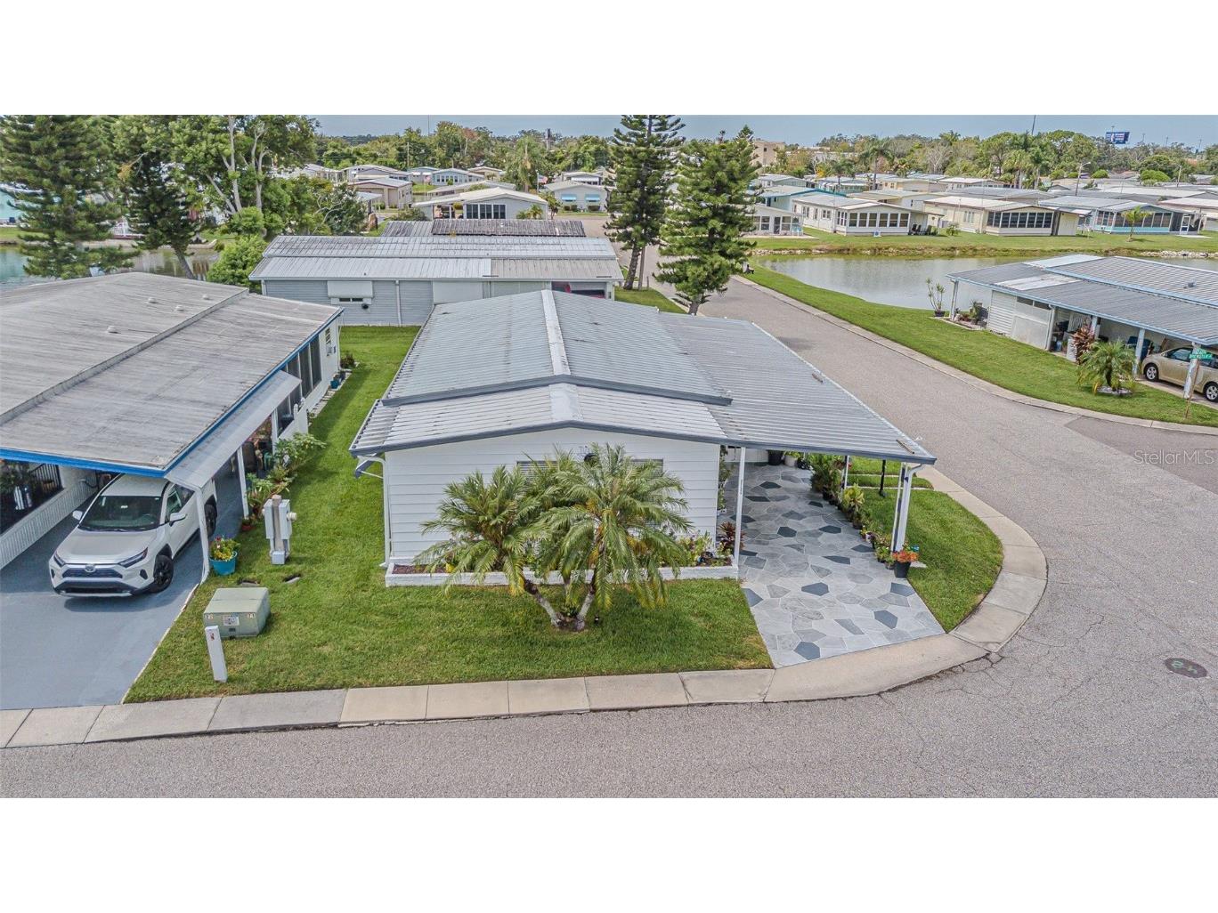 3131 Bixler Court Holiday FL 34690 W7878743 image3