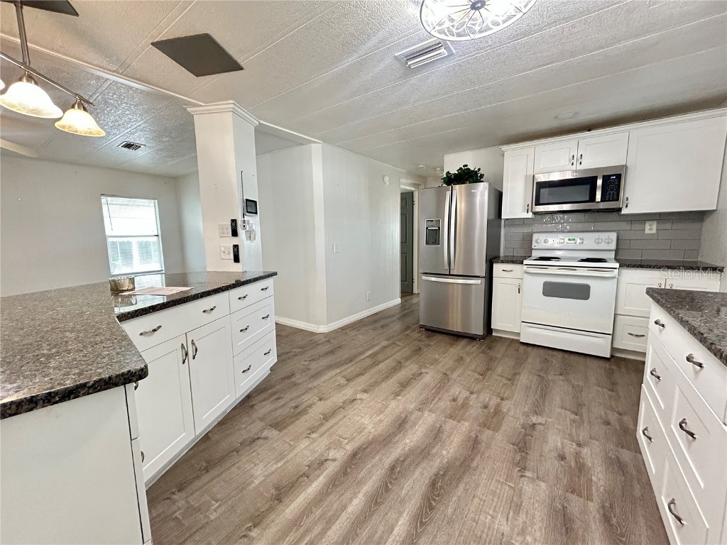 3131 Bixler Court Holiday FL 34690 W7878743 image9