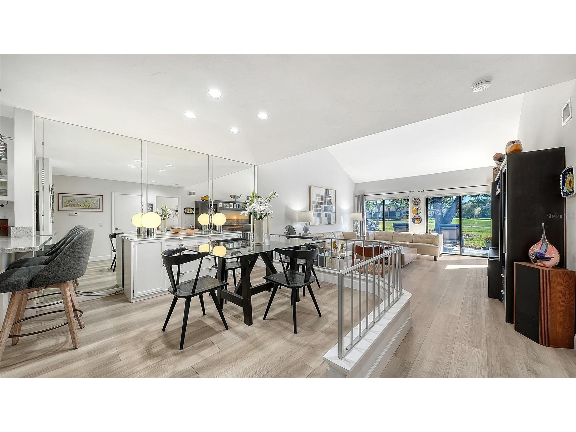 3131 Heatherwood Lane Sarasota FL 34235 A4692966 image9