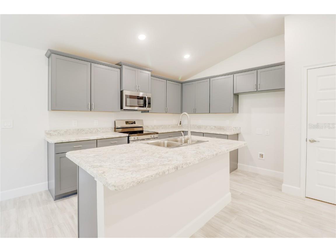 3131 NE 46th Avenue Ocala FL 34470 OM702324 image2