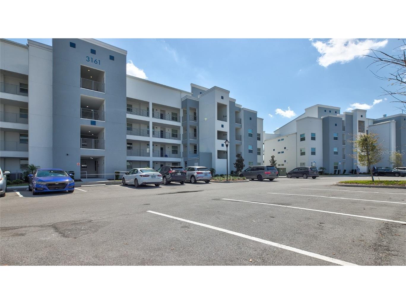3131 Paradox Circle #402 Kissimmee FL 34746 S5081917 image1