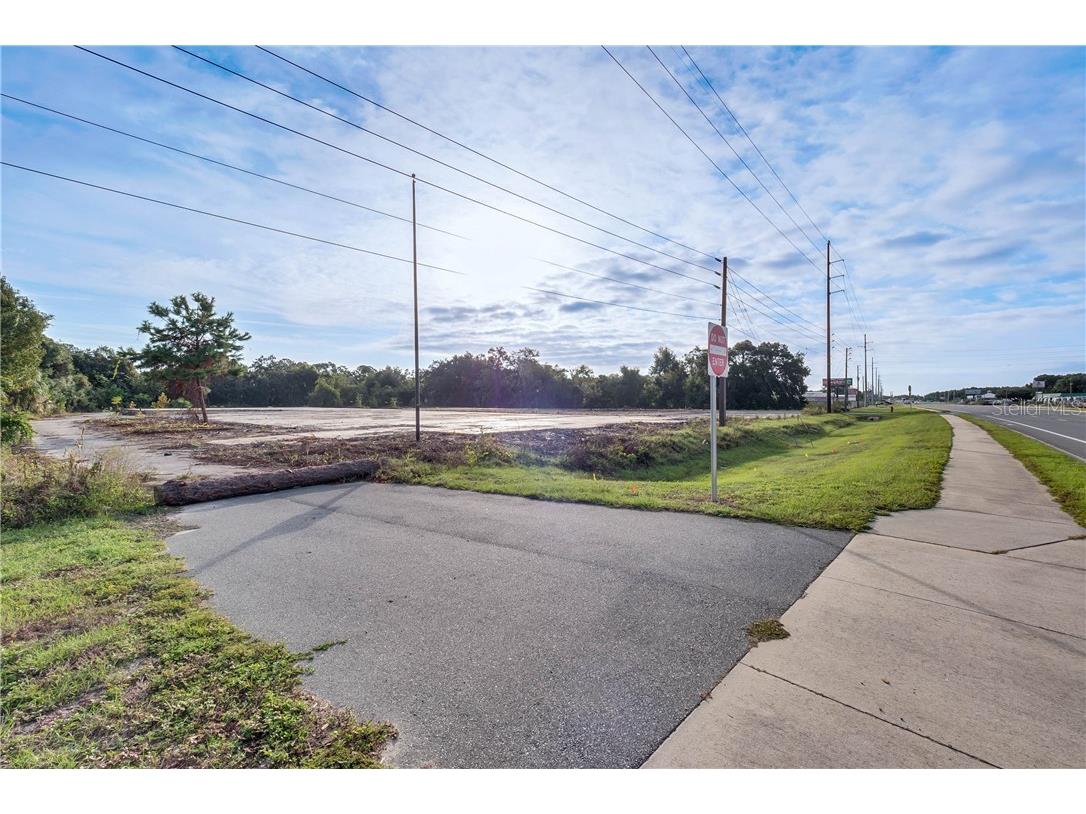 3131 Us Highway 441/27 Fruitland Park FL 34731 A4448831 image9