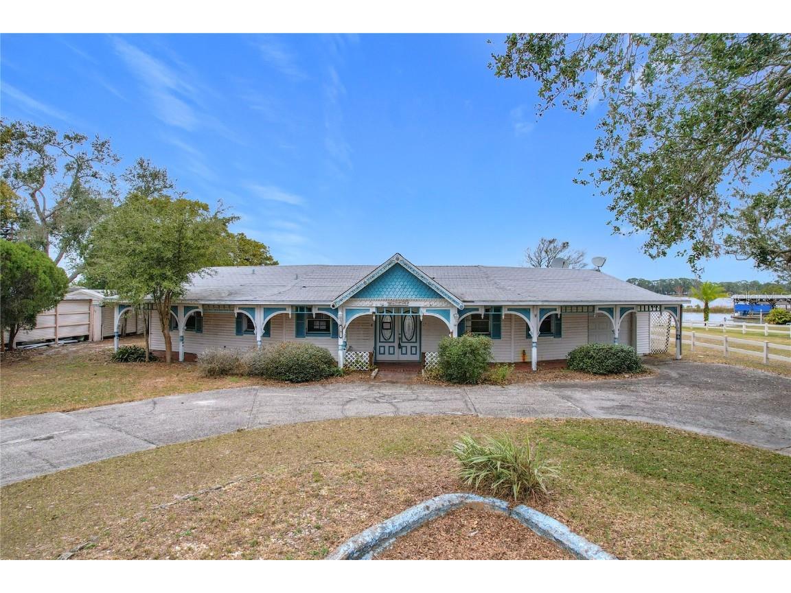 31316 Saunders Drive Tavares FL 32778 - LAKE SAUNDERS O6272347 image1