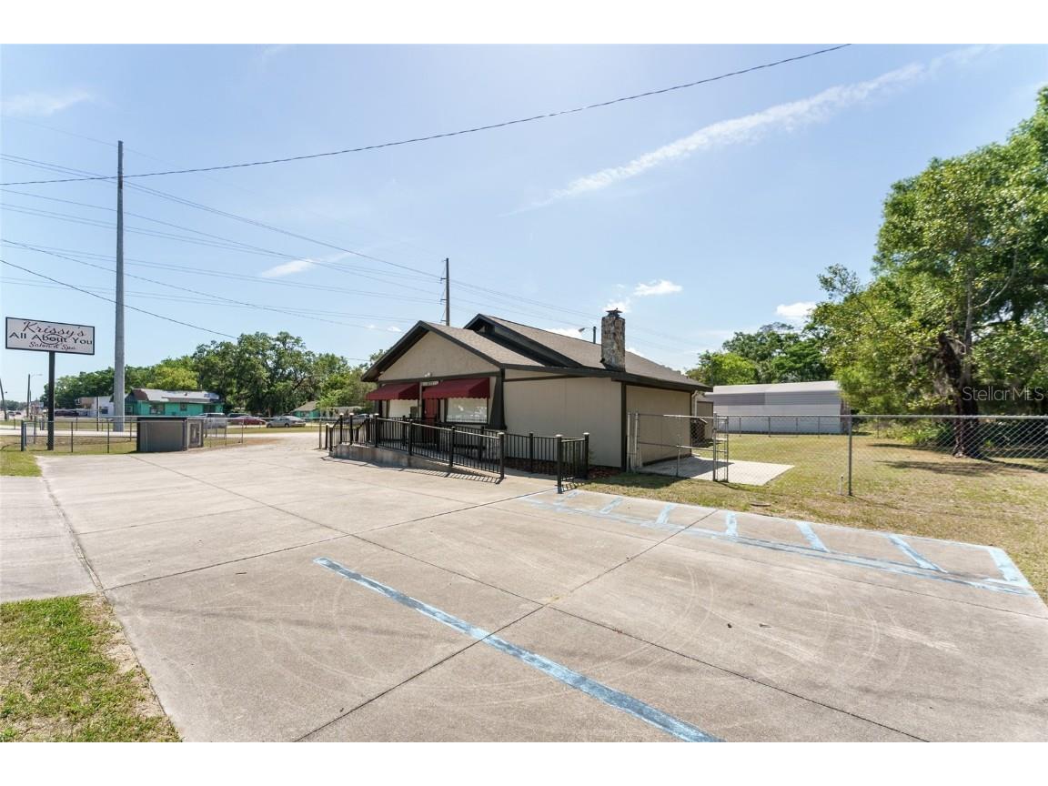 3132 NE Jacksonville Road Ocala FL 34479 OM699588 image58