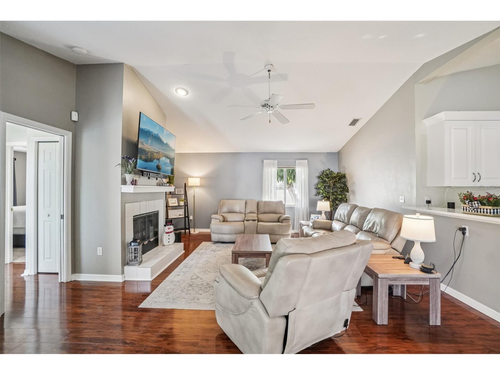 3132 Shoreline Drive Clearwater FL 33760 TB8461630 image9