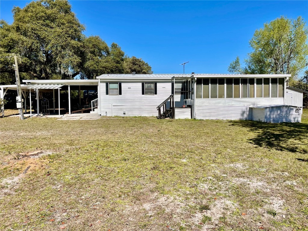 31321 Skyline Drive Deland FL 32720 V4934845 image1