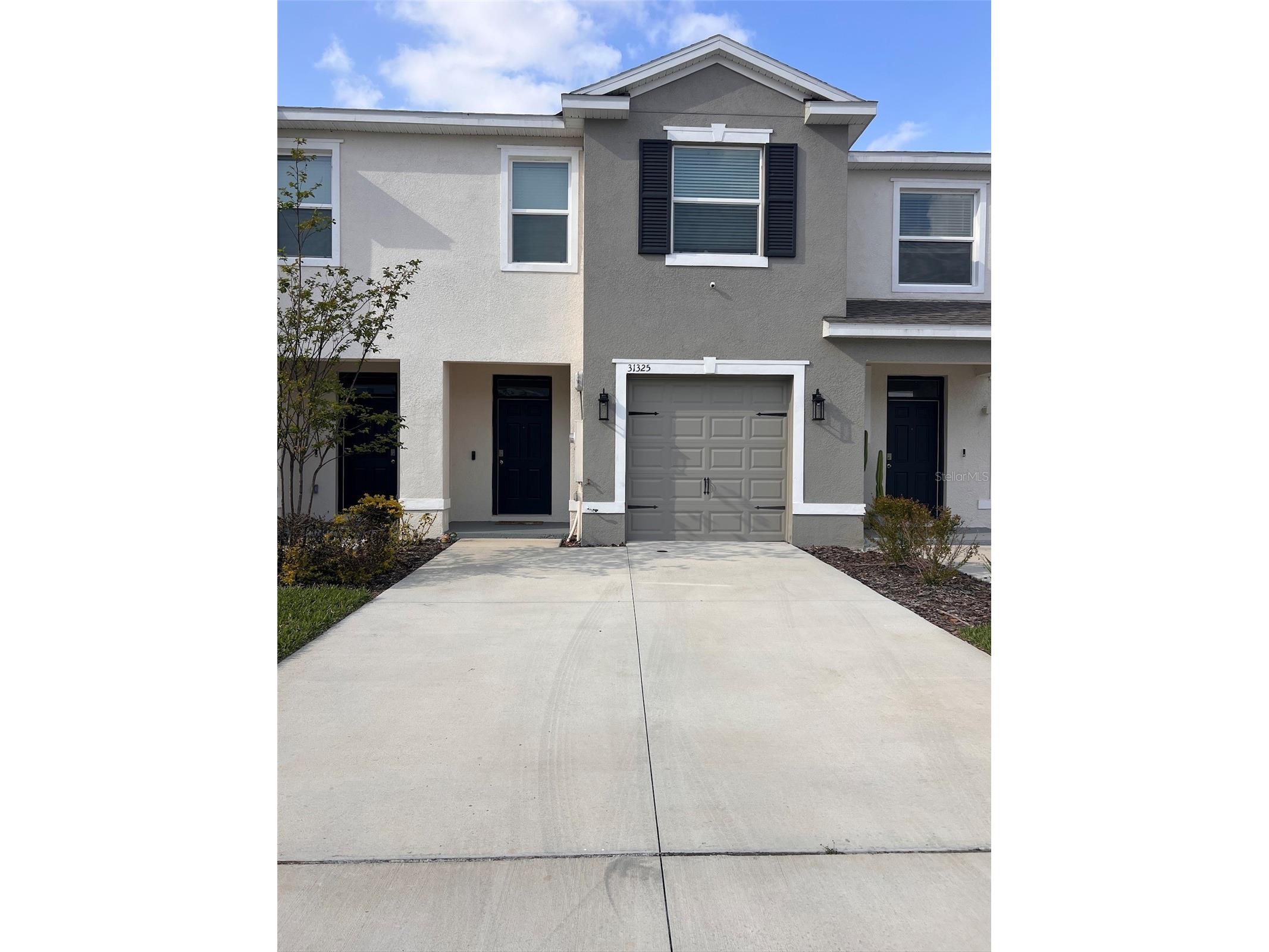 31325 Midnight Sun Way Wesley Chapel FL 33545 TB8490957 image1