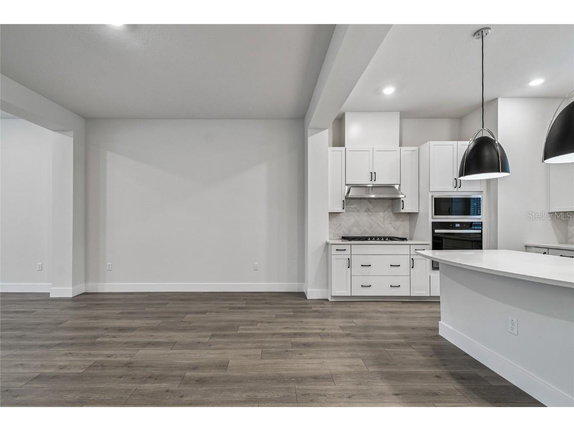 3133 4th Terrace N Saint Petersburg FL 33713 TB8436790 image17