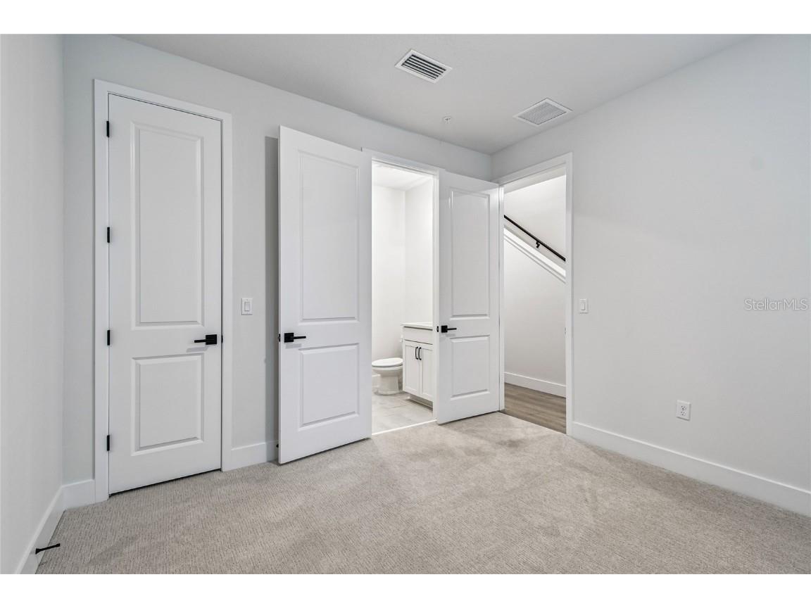 3133 4th Terrace N Saint Petersburg FL 33713 TB8436790 image32