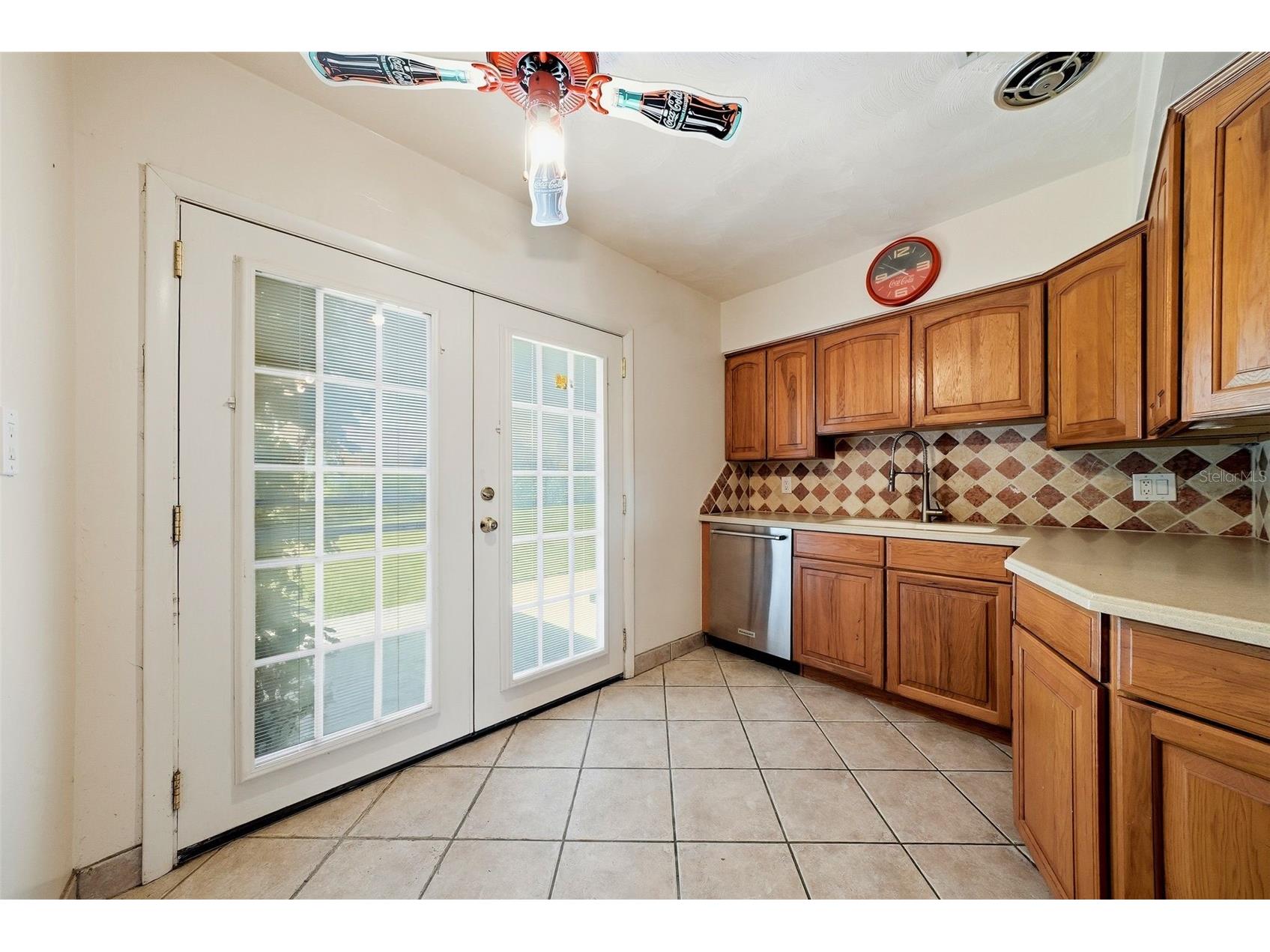 3133 Bay Lane Clearwater FL 33759 TB8512857 image11