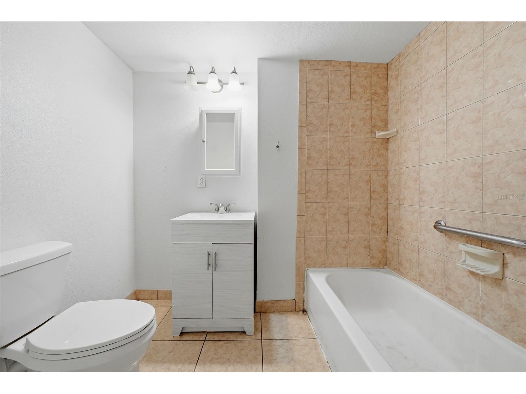 3133 Bay Lane Clearwater FL 33759 TB8512857 image15