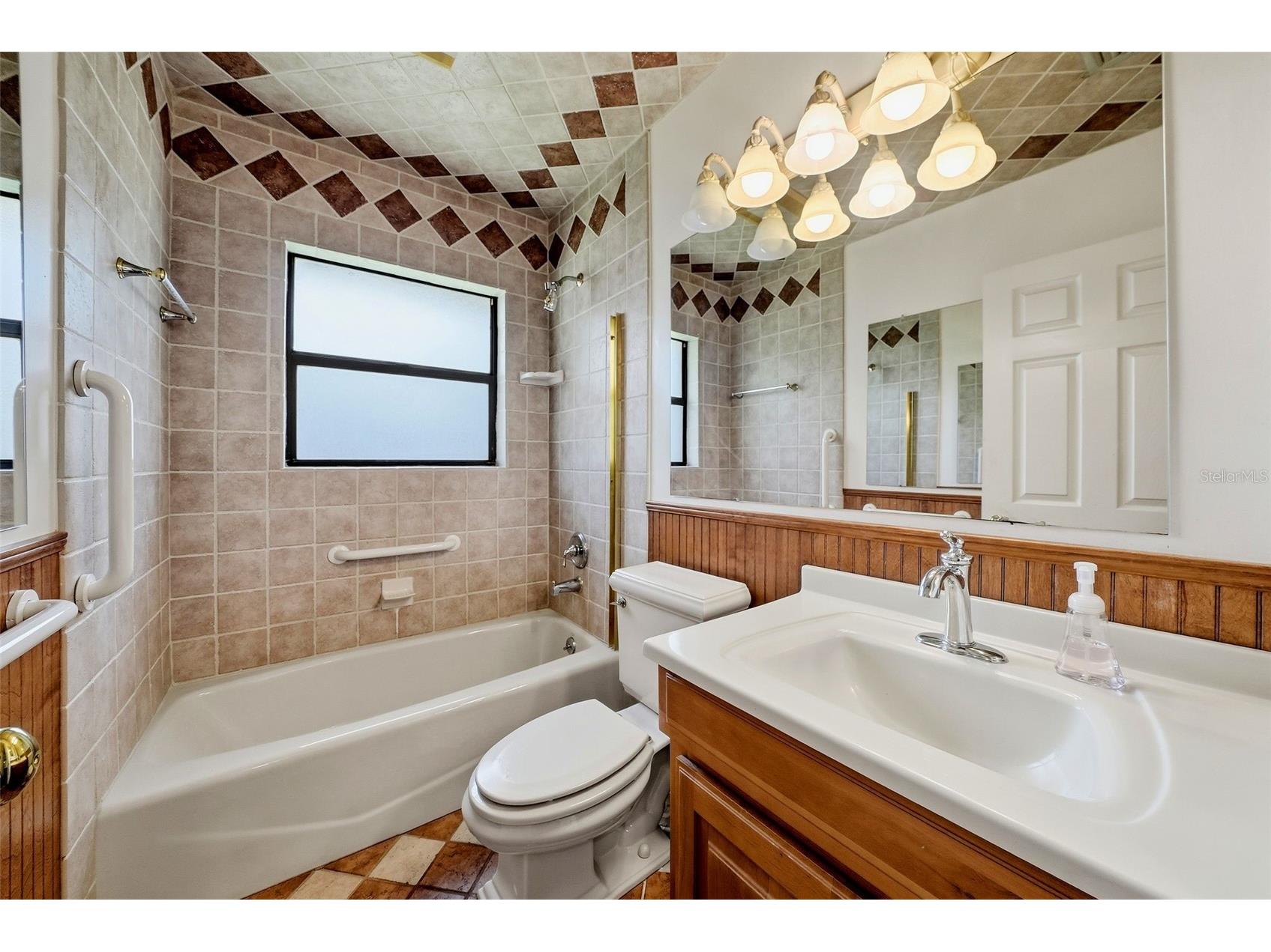 3133 Bay Lane Clearwater FL 33759 TB8512857 image16