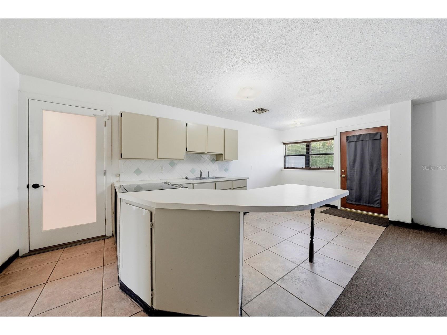 3133 Bay Lane Clearwater FL 33759 TB8512857 image17