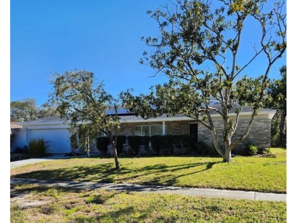 3133 Crooked Oak Court Orlando FL 32808 O6345570 image1