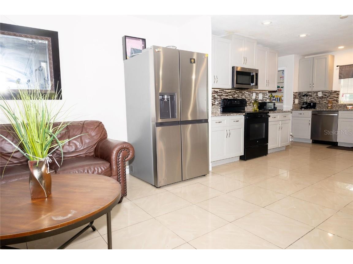 3133 Crooked Oak Court Orlando FL 32808 O6345570 image10