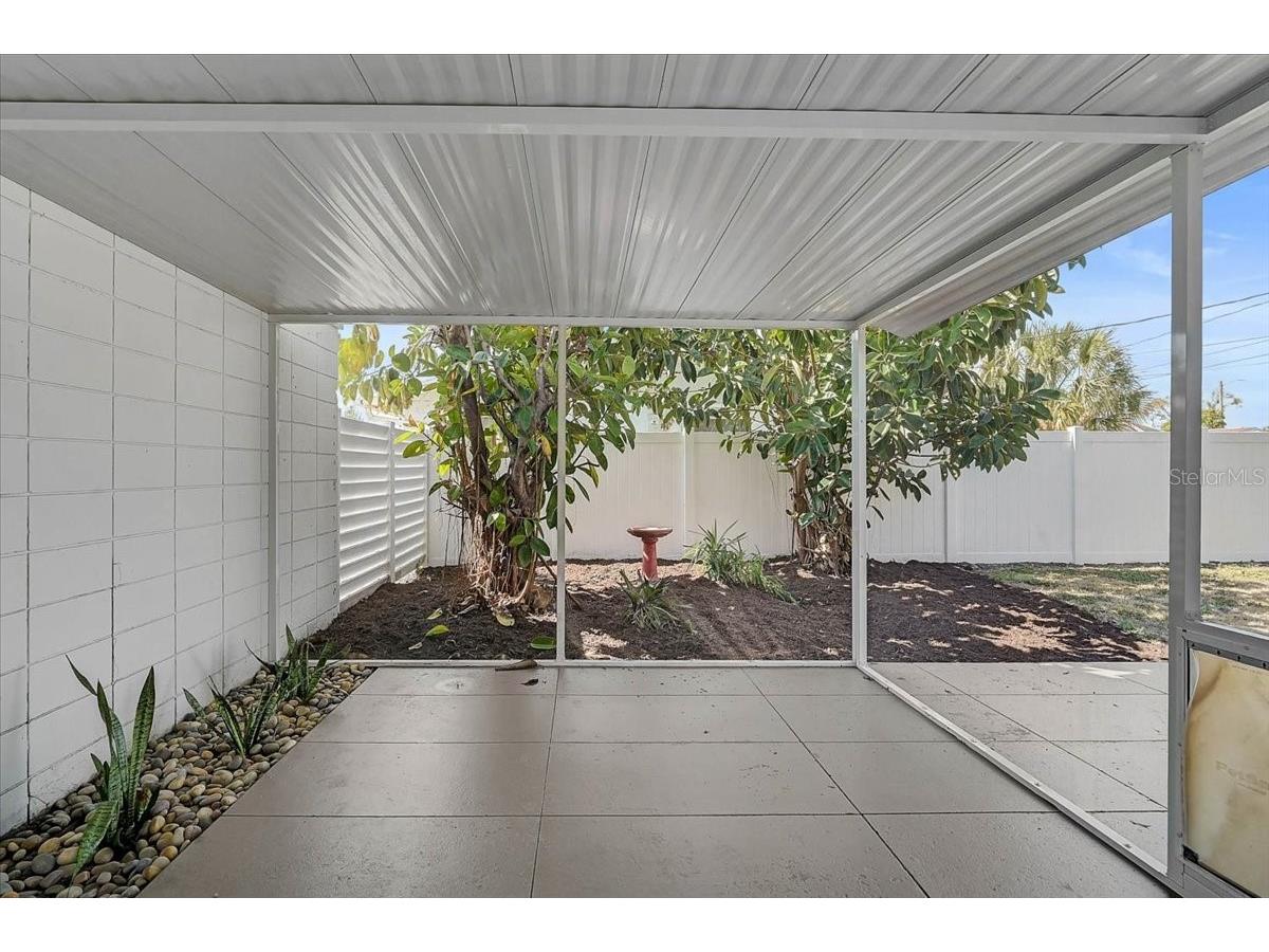 3133 Lake Ridge Drive Sarasota FL 34237 A4682465 image30