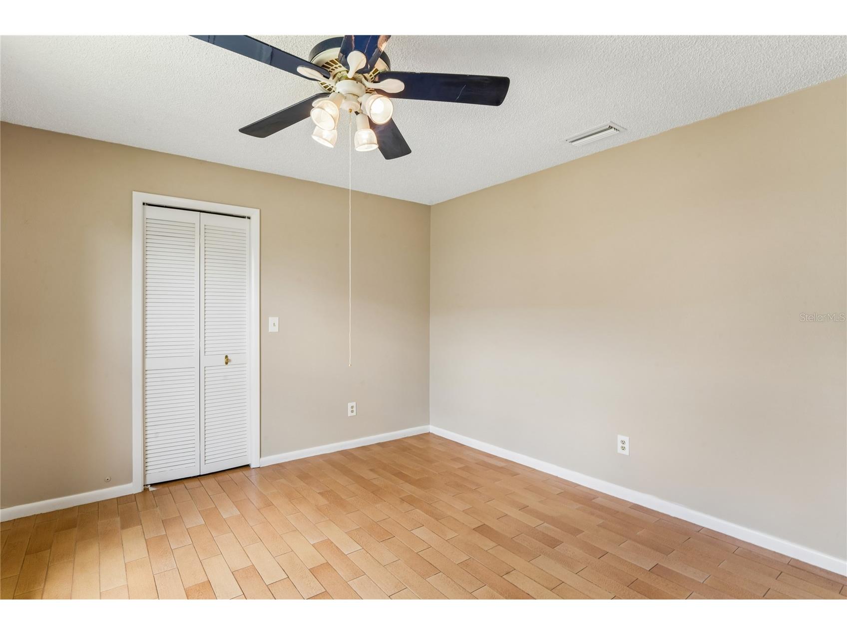 3133 Sandy Ridge Drive Clearwater FL 33761 TB8523460 image42
