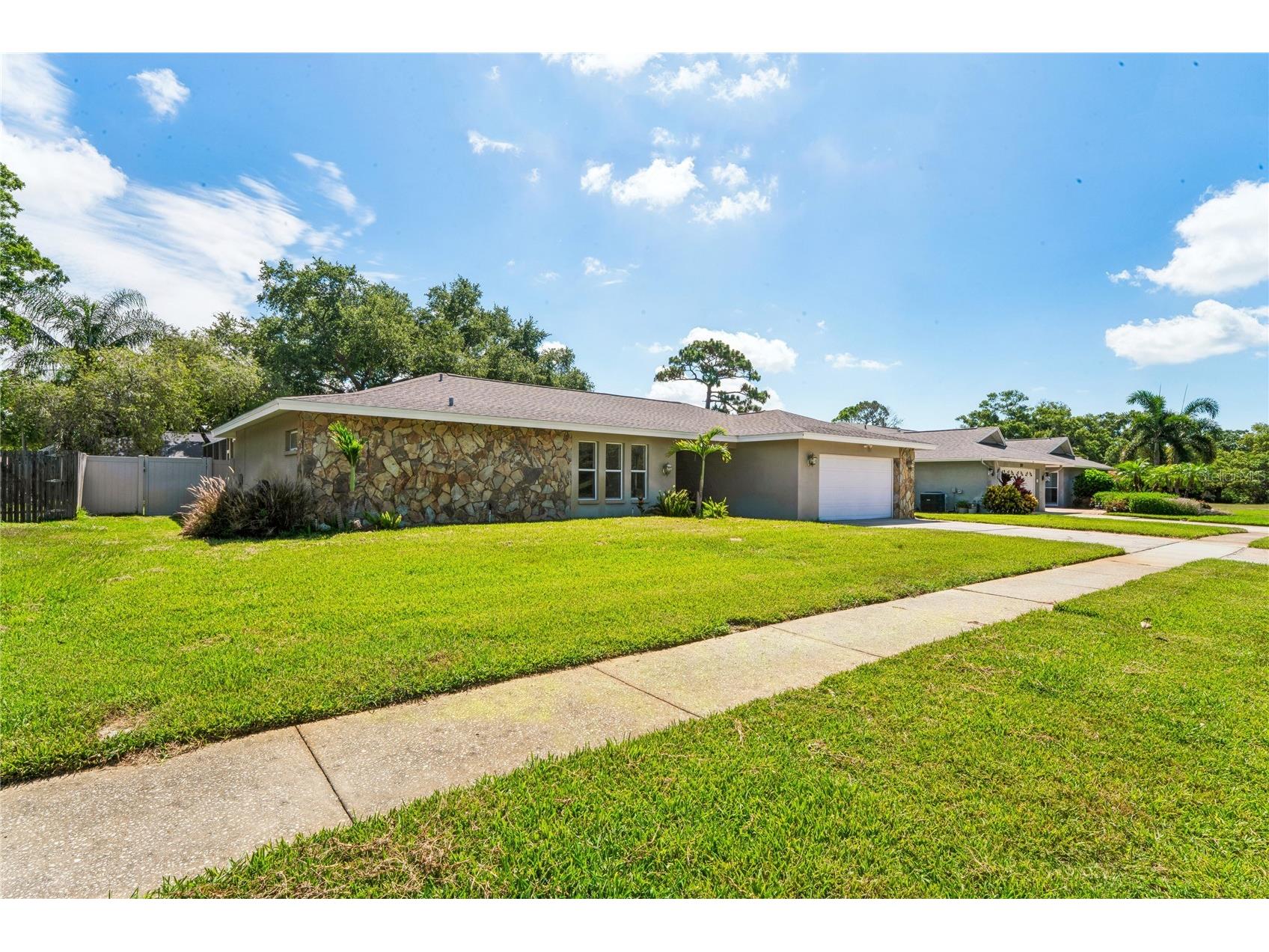 3133 Sandy Ridge Drive Clearwater FL 33761 TB8523460 image46