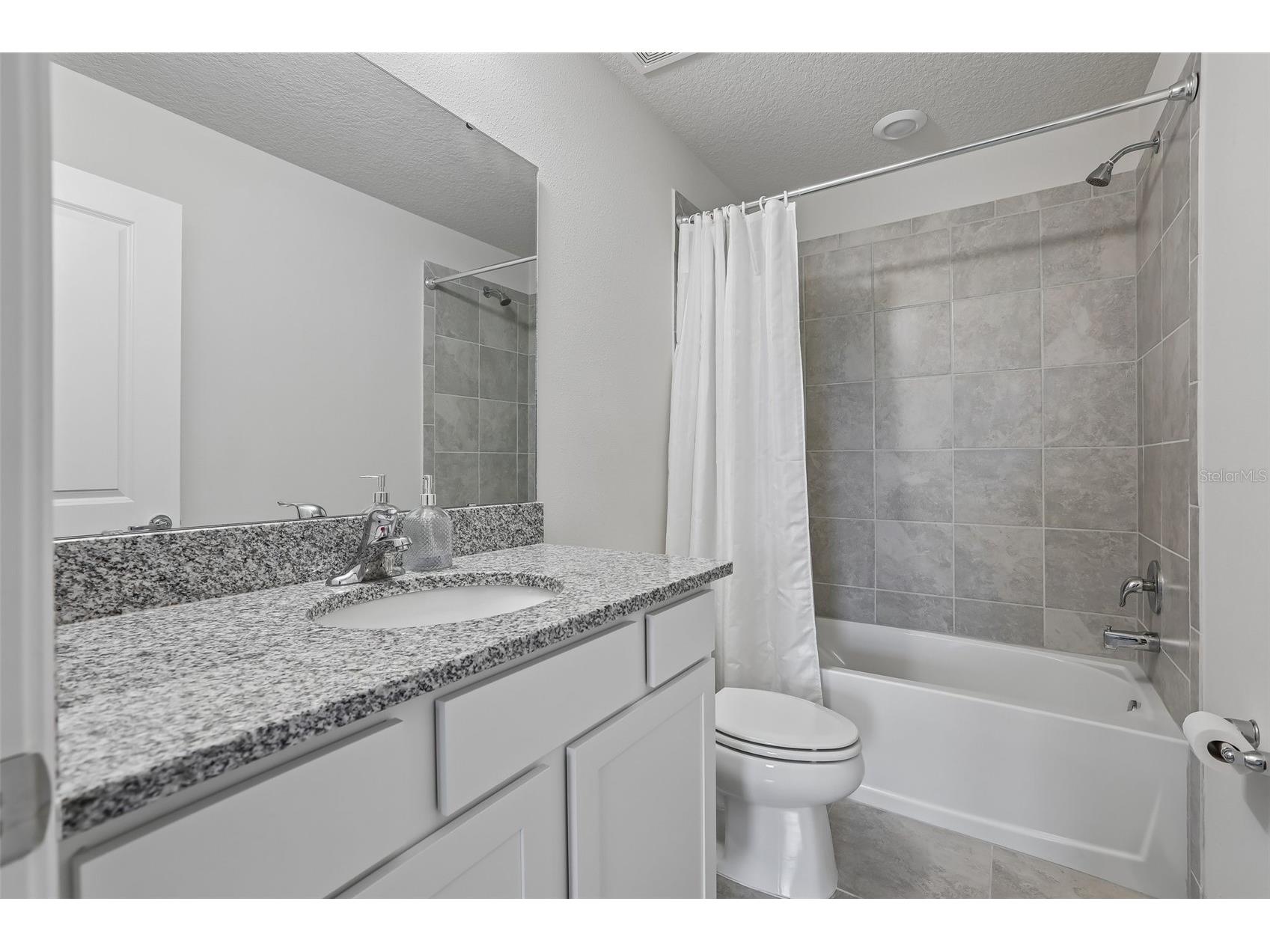 31337 Amberview Bend Wesley Chapel FL 33545 TB8522993 image14