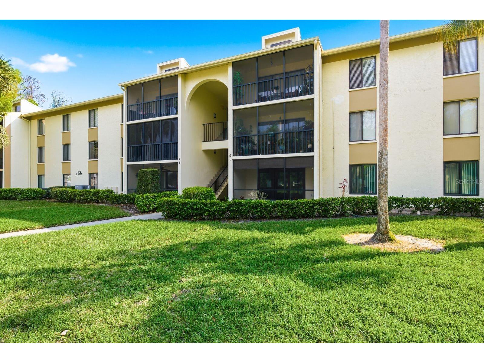 3134 Lake Pine Way #H1 Tarpon Springs FL 34688 TB8487977 image1