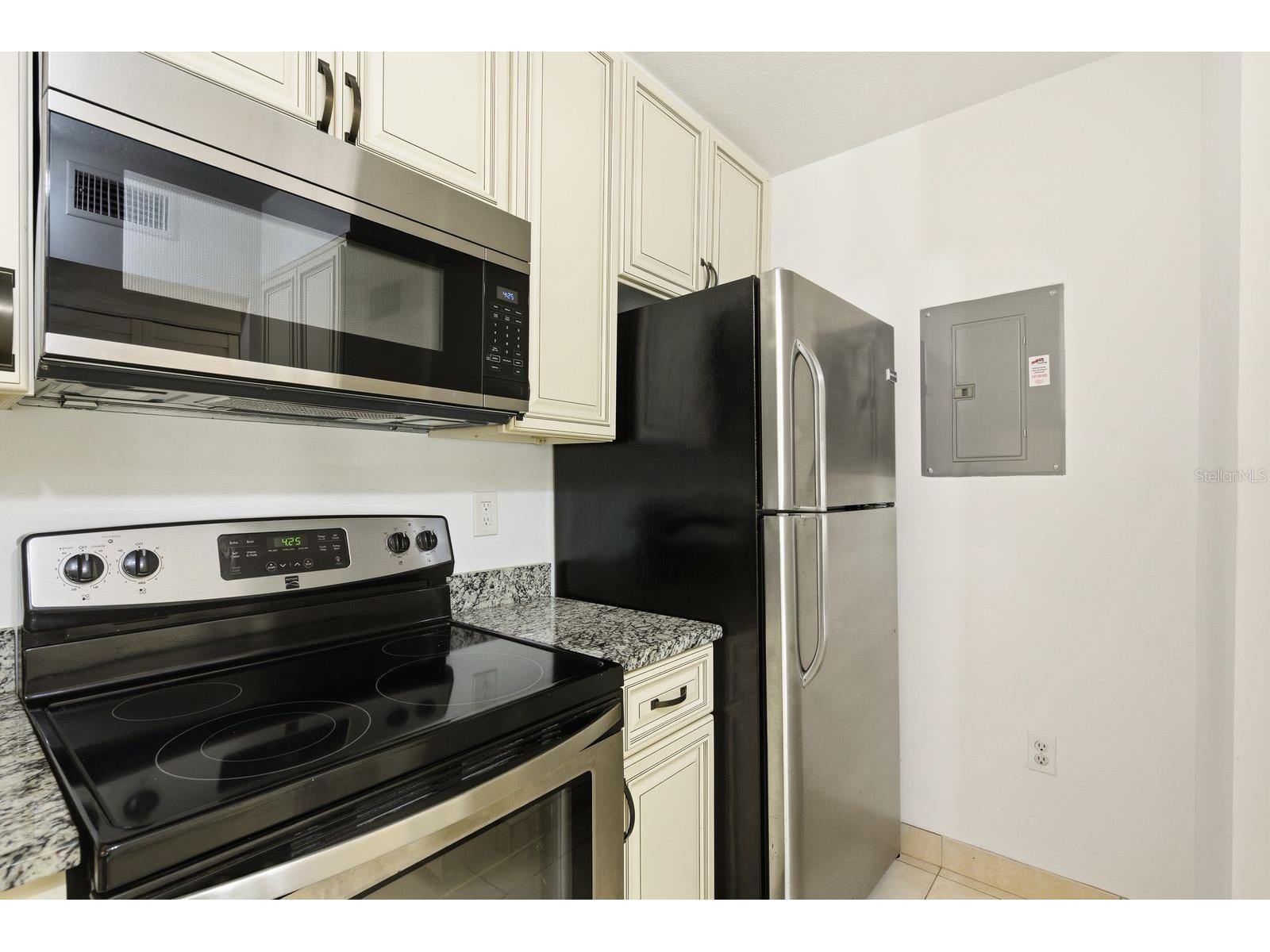 3134 Lake Pine Way #H1 Tarpon Springs FL 34688 TB8487977 image12