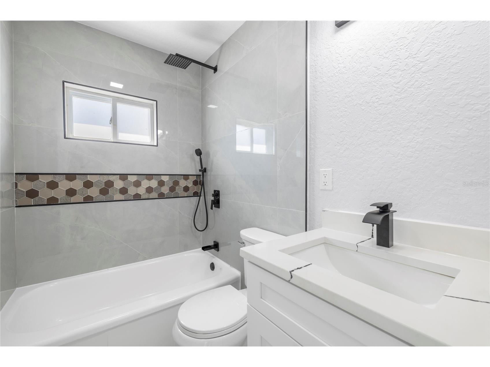 3135 33rd Avenue N Saint Petersburg FL 33713 O6375759 image14