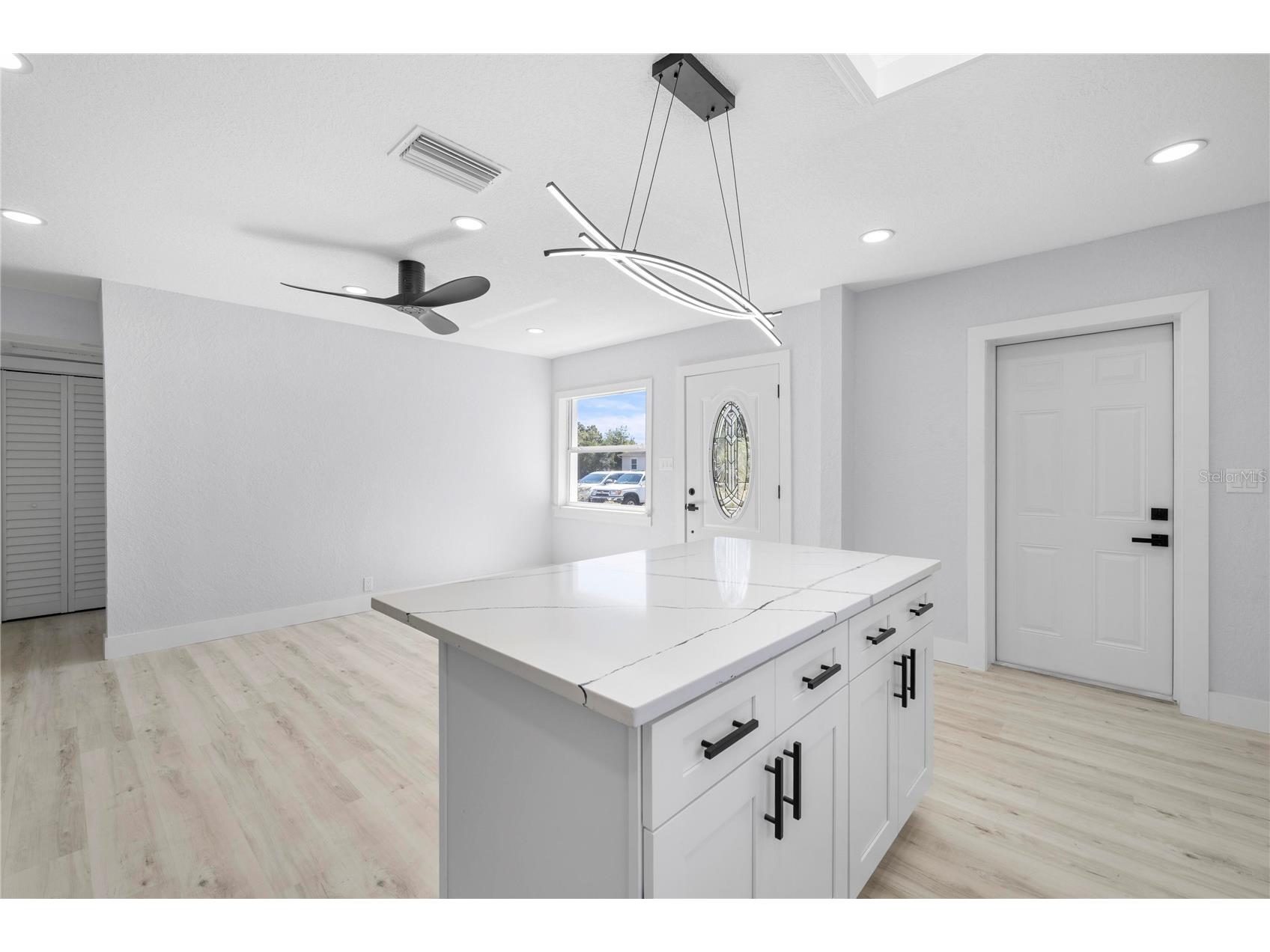 3135 33rd Avenue N Saint Petersburg FL 33713 O6375759 image25