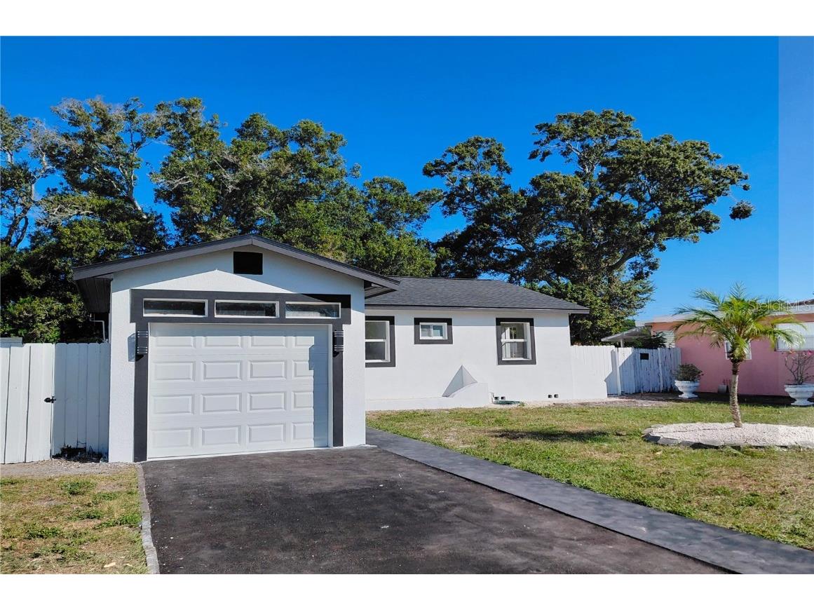 3135 33rd Avenue N Saint Petersburg FL 33713 V4945551 image1