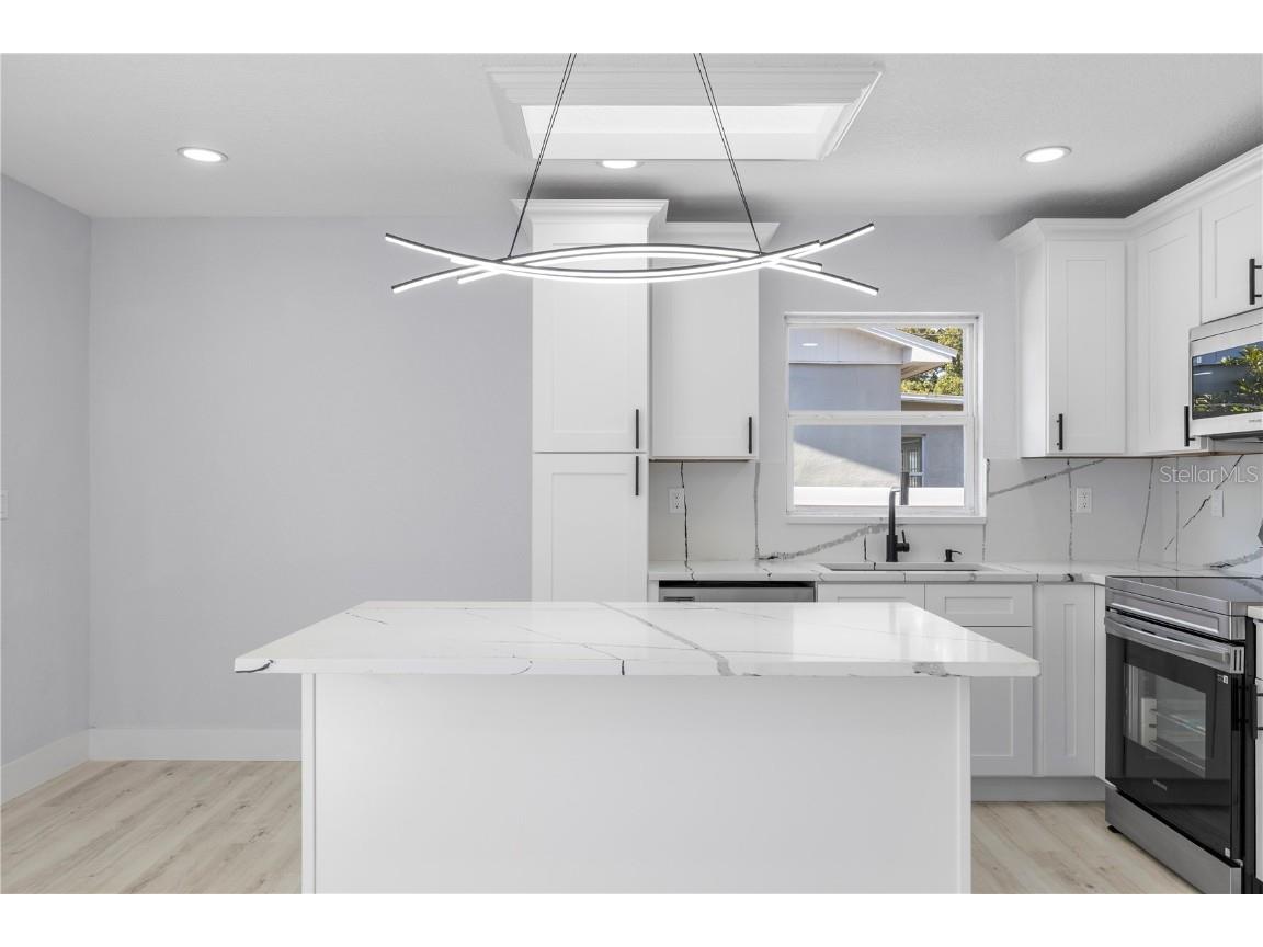 3135 33rd Avenue N Saint Petersburg FL 33713 V4945551 image6