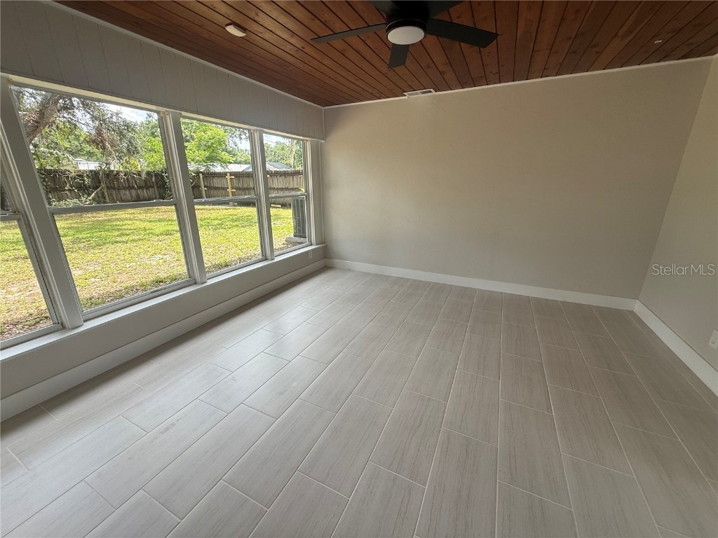 3135 Alta Vista Street Sarasota FL 34237 A4664729 image13