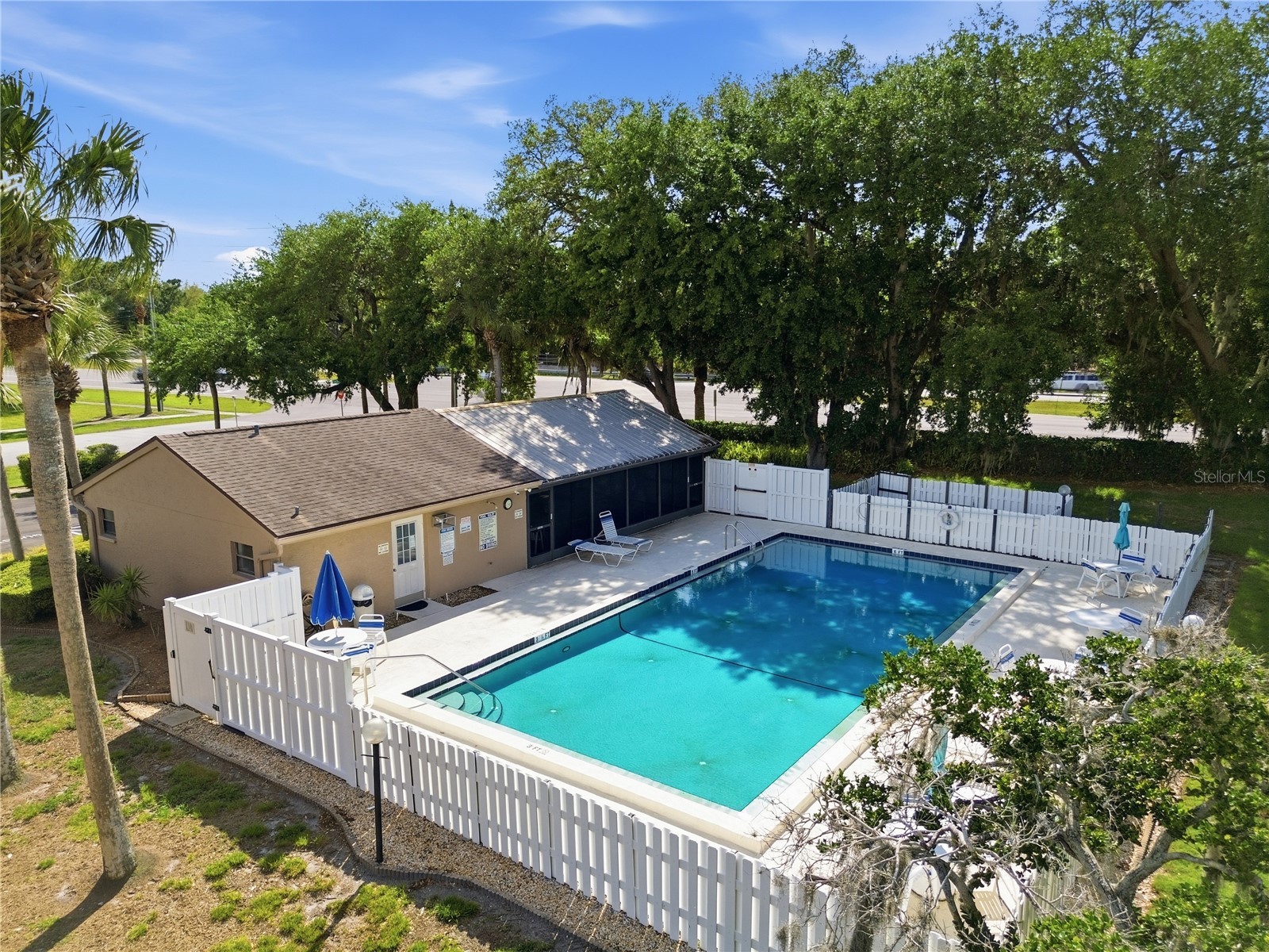 3135 Charter Club Drive #B Tarpon Springs FL 34688 TB8494737 image27