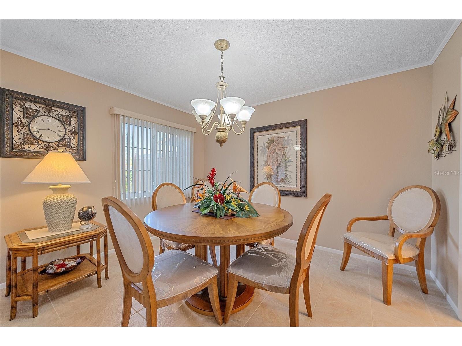 3135 Glen Elyn Boulevard #13 Sarasota FL 34237 A4683215 image12