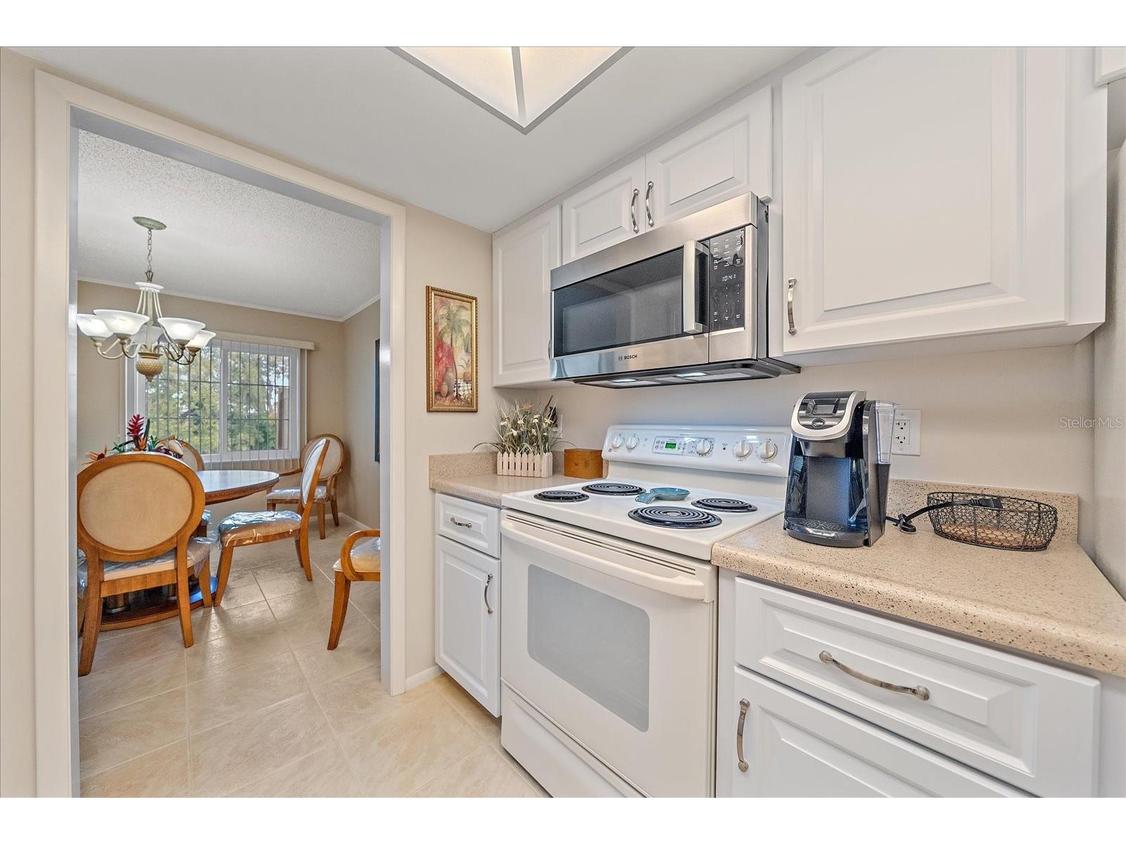 3135 Glen Elyn Boulevard #13 Sarasota FL 34237 A4683215 image15