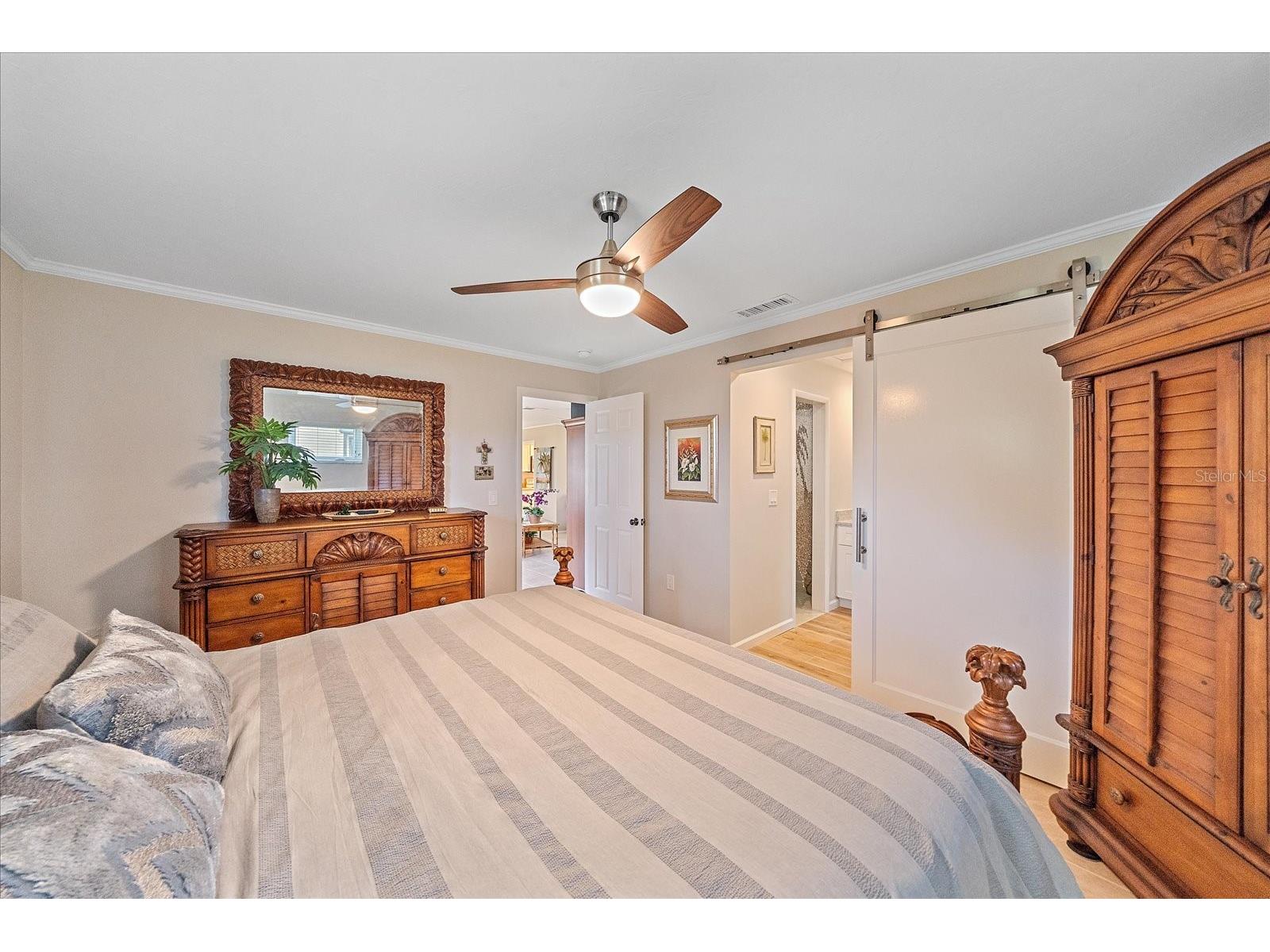 3135 Glen Elyn Boulevard #13 Sarasota FL 34237 A4683215 image21