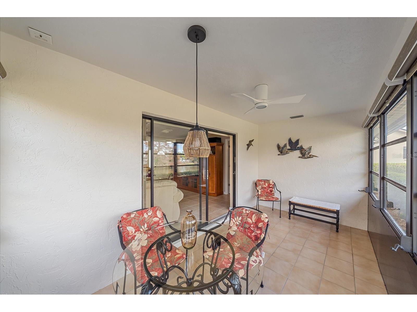 3135 Glen Elyn Boulevard #13 Sarasota FL 34237 A4683215 image32