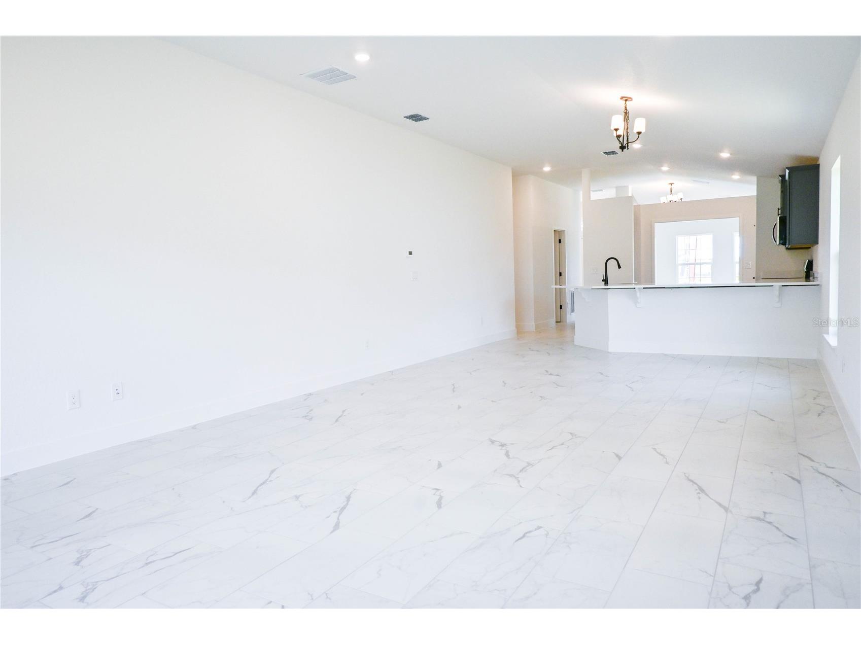 3135 NE 45th Avenue Ocala FL 34470 OM725480 image5