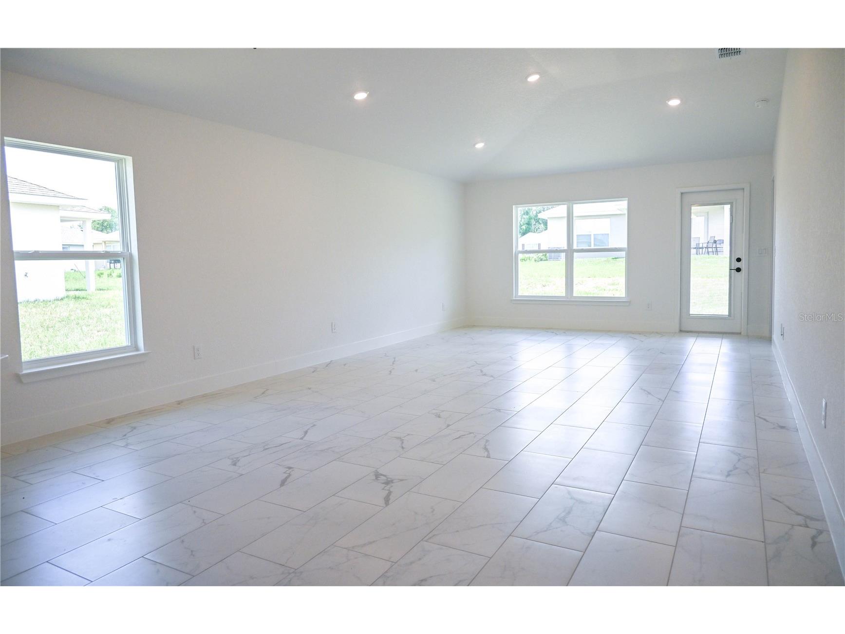 3135 NE 45th Avenue Ocala FL 34470 OM725480 image6
