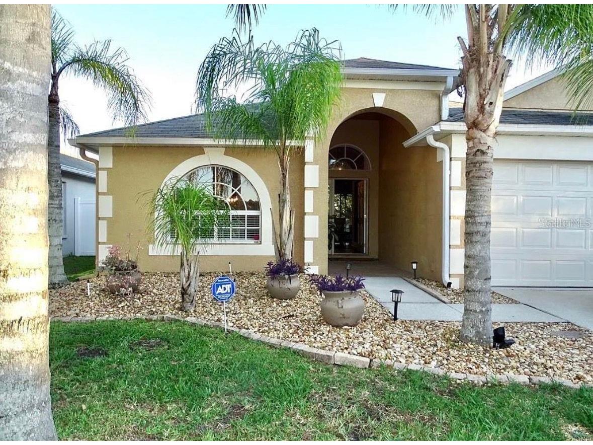 31352 Golden Gate Drive Wesley Chapel FL 33545 TB8513176 image1