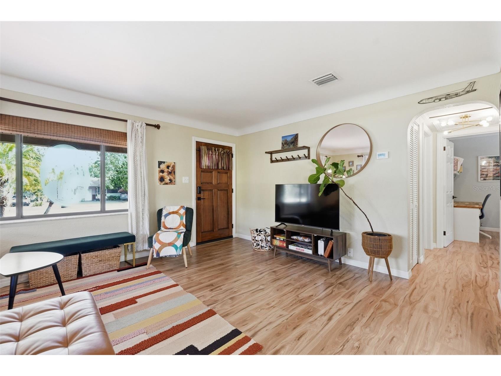 3136 9th Avenue N Saint Petersburg FL 33713 TB8499008 image6