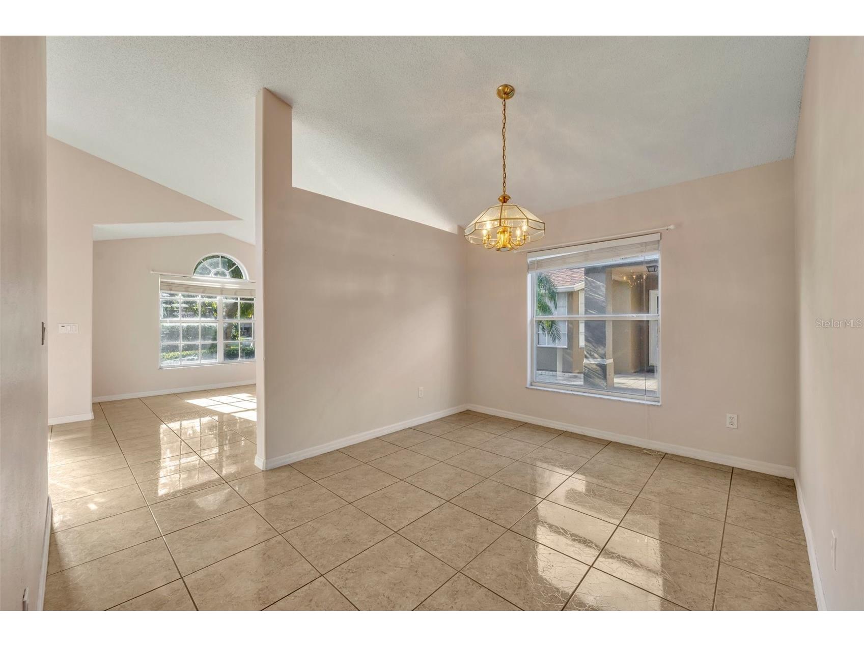 3136 Crystal Creek Boulevard Orlando FL 32837 O6377463 image12
